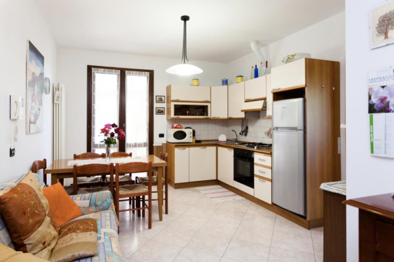 Relax In Collina Appartement Misano Adriatico Buitenkant foto