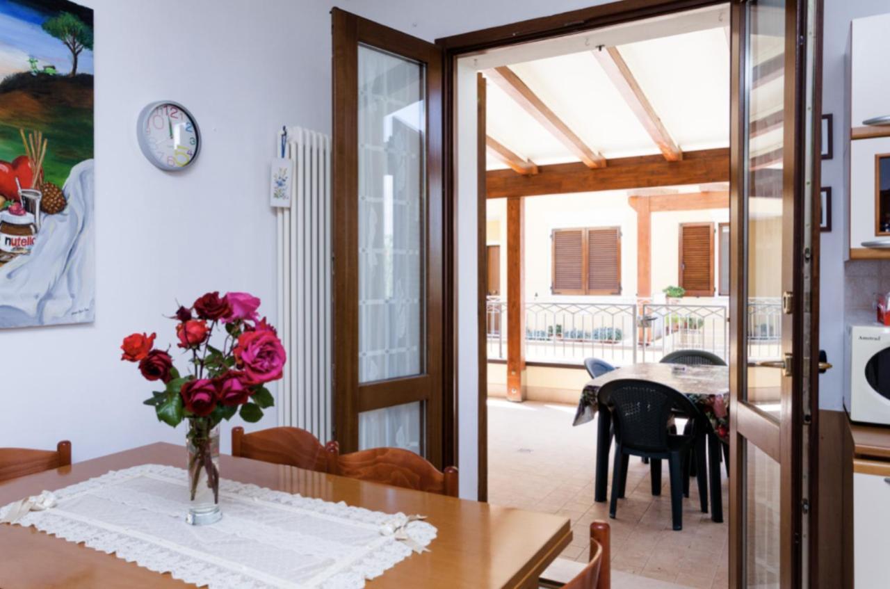 Relax In Collina Appartement Misano Adriatico Buitenkant foto