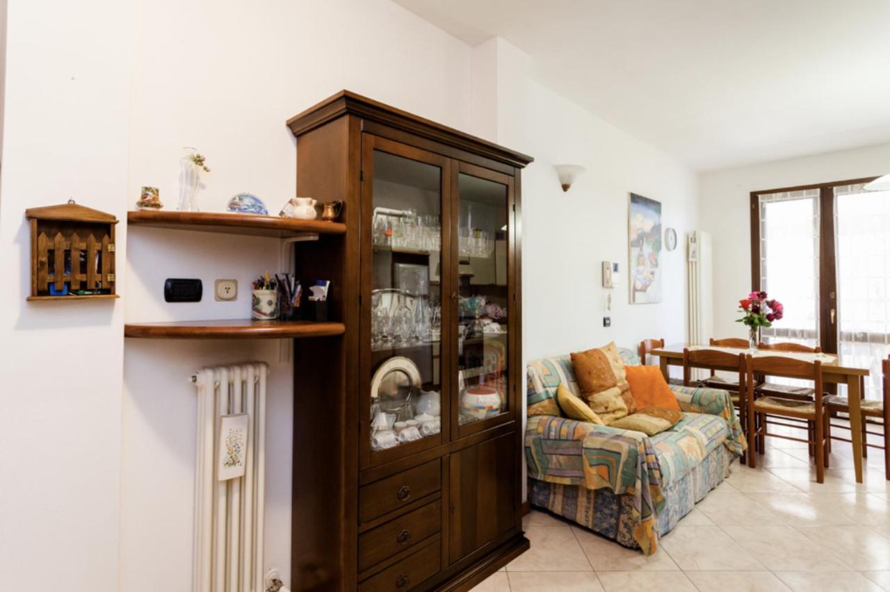 Relax In Collina Appartement Misano Adriatico Buitenkant foto