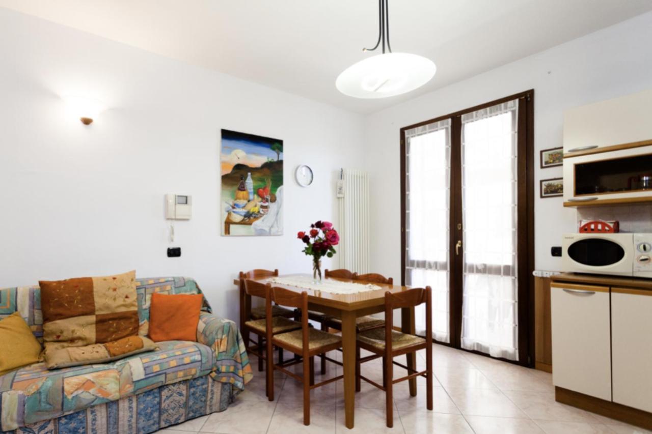 Relax In Collina Appartement Misano Adriatico Buitenkant foto