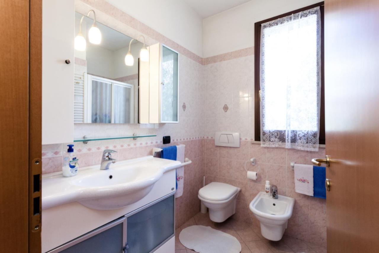 Relax In Collina Appartement Misano Adriatico Buitenkant foto